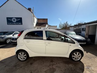 /photos/11928/60328d70-9365-8ae8-8bcd-dd186d9186f6_i320x240.jpg